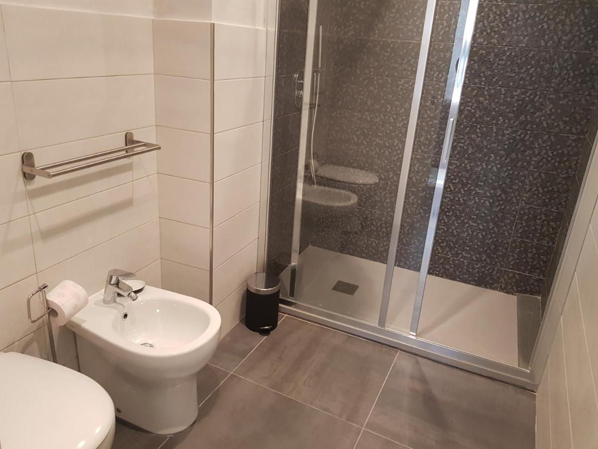 Casaviva - Casa Vacanze A Ceriale Con Terrazza Eksteriør billede
